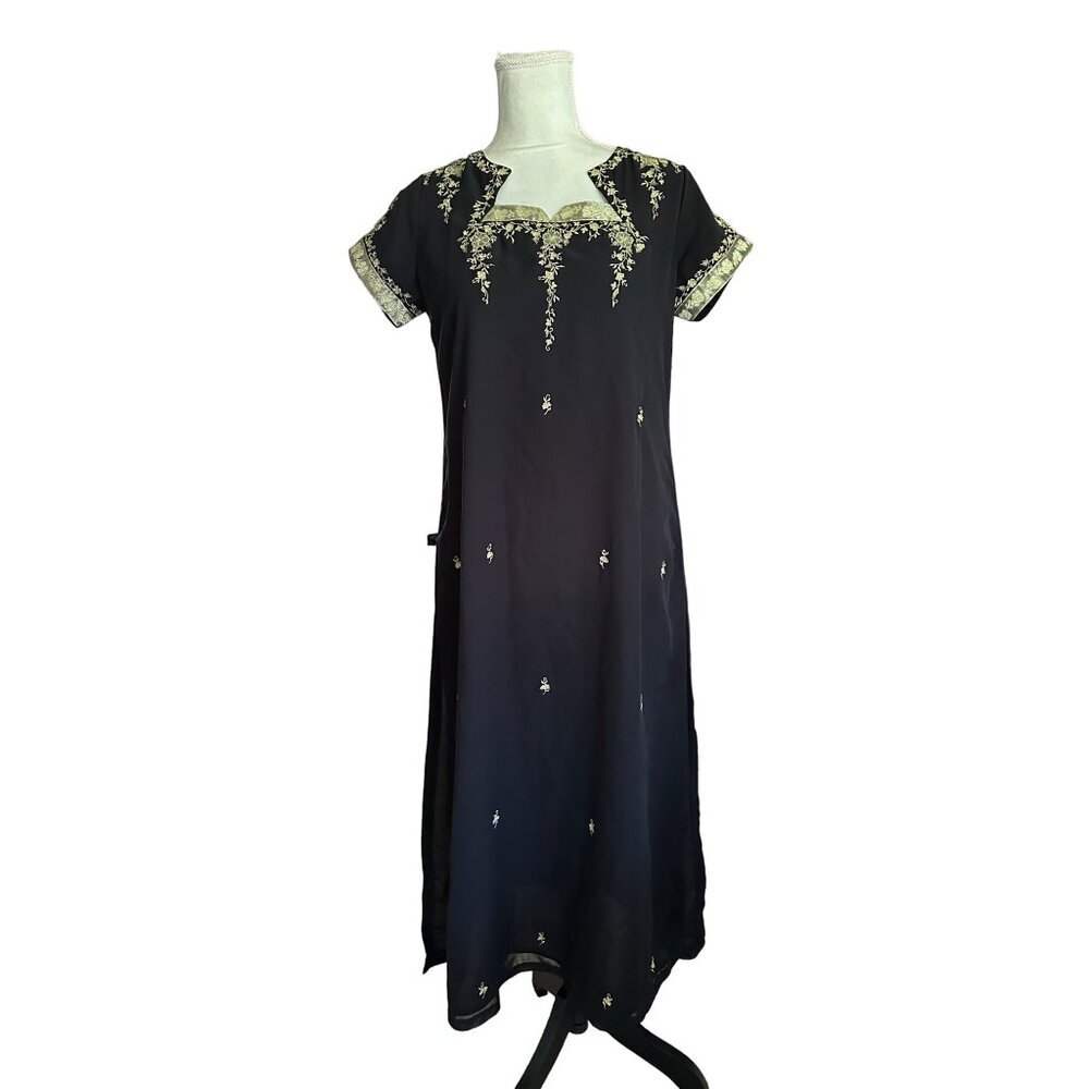 Elegant Black Chiffon Kaftan Dress With Gold Floral Embroidery & Short Sleeves S